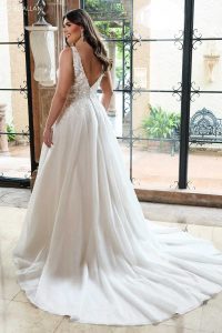 taffeta and lace gloucester rachel allen wedding gown RB3222 back view