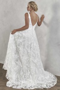 Taffeta and Lace Wedding gowns from 2025_romantica_Reina-002